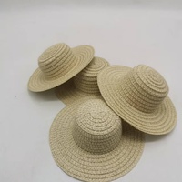 Produit transfrontalier très demandé : Chapeau pour chien de style, en herbe naturelle rayée et imprimée en sérigraphie, jouet poupée bébé tissé à la main pour animaux de compagnie
