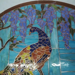 Écran de cheminée en verre massif 44''x32'' avec motif paon, en verre teinté soudé à la feraille pour la décoration intérieure - Product Image 5