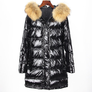 Long Style brillant noir vers le bas manteau femmes hiver mode réel duvet de canard veste moelleux raton laveur col de <span class=keywords><strong>fourrure</strong></span> veste - Product Image 3