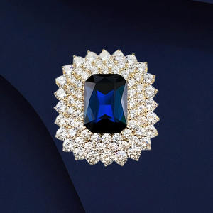 Broche personnalisée en alliage plaqué or, style palais rétro, motif floral, élégante, luxueuse, polyvalente, pour fêtes, mariages, robes de cérémonie, cadeau - Product Image 4