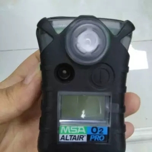เครื่องตรวจจับก๊าซเดี่ยว ALTAIR PRO ที่เชื่อถือได้ สำหรับตรวจจับก๊าซออกซิเจน O2 และการตรวจจับการรั่วไหลของก๊าซ - Product Image 1