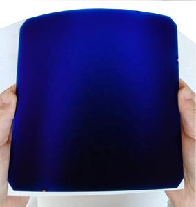 Cellules solaires flexibles monocristallines Sunpower <span class=keywords><strong>Maxeon</strong></span> <span class=keywords><strong>6</strong></span> à haute efficacité 166 x 166 mm GEN <span class=keywords><strong>6</strong></span> Cellules photovoltaïques Cellules de panneaux solaires IBC - Product Image 1