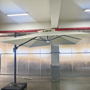 Parasols de jardin à LED solaires, parasols cantilever, nouveau design, imperméables - Product Image 2