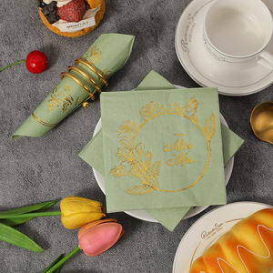 Serviettes personnalisables avec logo en feuille d'or, en pure pâte de bois, essuie-tout ménagers, qualité fête, style luxe nordique. - Product Image 1