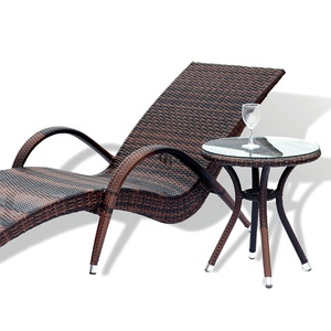 <span class=keywords><strong>Chaise</strong></span> <span class=keywords><strong>longue</strong></span> <span class=keywords><strong>en</strong></span> rotin <span class=keywords><strong>plastique</strong></span> moderne robuste résistante aux UV écologique pour une utilisation <span class=keywords><strong>en</strong></span> extérieur dans la <span class=keywords><strong>piscine</strong></span> - Product Image 2