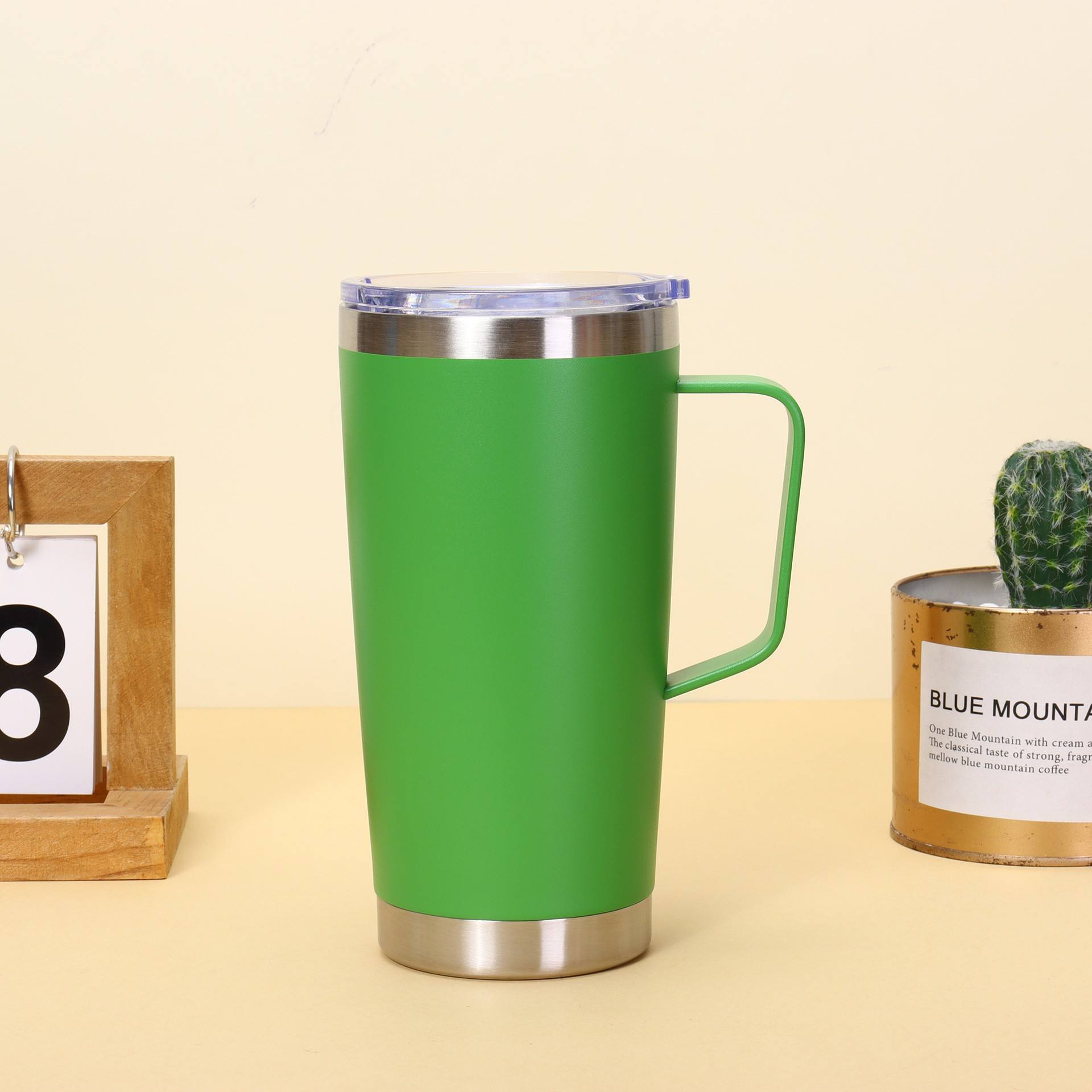 สีเขียว