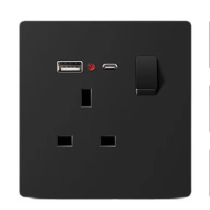 OEM ODM フレームレス ブラック 英国規格 壁コンセント オンオフスイッチとデュアル充電ポート付き - Product Image 5