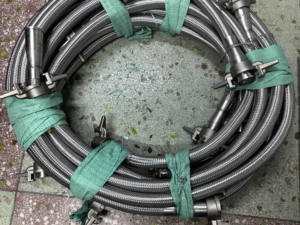 ท่อถ่ายโอน1.5นิ้ว DN40 EN1765การโหลด/ขนถ่าย LNG ท่อถ่ายโอนการแช่แข็งสำหรับรถบรรทุก LNG - Product Image 3