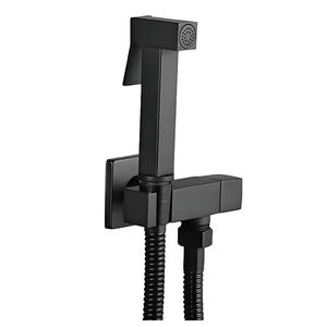 คู่หูห้องน้ำทรงสี่เหลี่ยมพร้อมปืนฉีดน้ำแรงดันสีดำ/ โครเมี่ยมด้ามจับเดี่ยว - Product Image 2