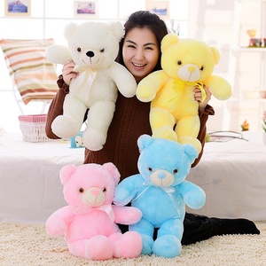 Ours en peluche lumineux style cravate avec lumière LED intégrée et fonction de scintillement, petit cadeau de festival - Product Image 5