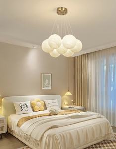 İskandinav Minimalist gezegen kabarcık topu avize cam küre fransız ışık lambaları sihirli fasulye bulut ay tavanda asılı  lamba - Product Image 2