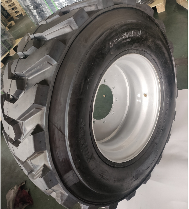 385/65D19.5 15-19.5 15x19.5 Foam Filled Aerial Work Platform Tire for JLG Manlift