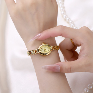 Montre-bracelet à Quartz pour femmes, à la mode, cadran carré, cadeau d'anniversaire - Product Image 3