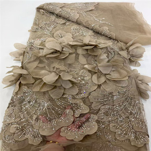 Tissu de dentelle nuptiale 3D de luxe, tulle français fait main avec broderie lourde perlée et sequins, robes pour femmes écologiques - MOQ 5 yards - Product Image 5