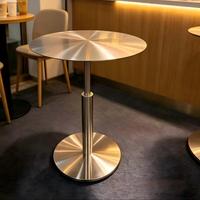 Tables et Chaises Commerciales Modernes en Acier Inoxydable pour Salons de Thé, Cafés, Restaurants – Durables, Étanche, Idéales pour la Restauration, les Réunions, les Desserts et les Boissons Froides
