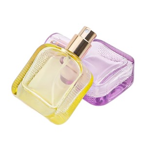 High-End 50ml portatile vuoto di <span class=keywords><strong>vetro</strong></span> bottiglia di profumo Spray di piccole dimensioni nebbia Fine riempimento serigrafia per la ricarica dell'<span class=keywords><strong>acqua</strong></span> - Product Image 5