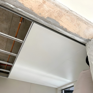 Techo <span class=keywords><strong>Acústico</strong></span> Cuadrado de Aluminio Perforado de 600x600, Ignífugo, Aislante Térmico, para Uso Comercial, Doméstico, Hospitalario, Metal Artístico - Product Image 6