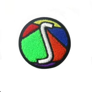 Patchs en chenille personnalisés thermocollants, patchs brodés en chenille avec lettres AKA pour serviettes, sans minimum de commande, patchs en chenille brodés à prix d'usine - Product Image 4