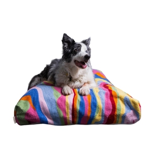 Materasso <span class=keywords><strong>Ortopedico</strong></span> Ibrido per Animali Domestici, Letto per Cani Impermeabile con Schiuma Memory Rinfrescante, Spessore 5 Pollici, Fodera Rimovibile, Convertibile, Taglia Media - Product Image 1