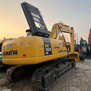 2023 Komatsu PC130 pelle en bon état 13 tonnes Mini pelle sur chenilles DPF 90% nouveauté japon caractéristiques noyau de pompe à moteur - Product Image 1