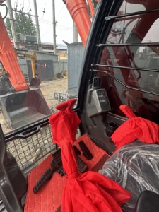 รถขุดมือสองคุณภาพสูง Hitachi ZX350 สำหรับการส่งออกทั่วโลก ระบบไฮดรอลิกเดิมๆ รองรับการขนส่งแบบตู้คอนเทนเนอร์และแบบขนส่งแบบไม่บรรจุตู้ - Product Image 6