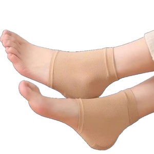 Calcetines antiagrietamiento para mujer, calcetines hasta el tobillo con protección de silicona, color negro, color nude, fibra de poliéster, uso casual - Product Image 4