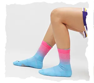 طاقم الجوارب الرياضية القطنية للرجال بالجملة الخريف الشتاء تيري أسفل المهنية ركوب الدراجات الجري كرة السلة الجوارب النخبة الرياضية - Product Image 1