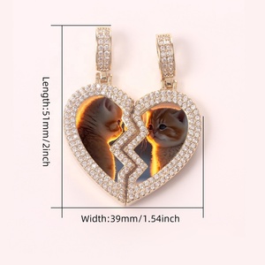 Personalizado Hip Hop memoria imagen colgante chapado en oro latón <span class=keywords><strong>Corazón</strong></span> Roto parejas Iced foto sublimación amor medallones collar - Product Image 2