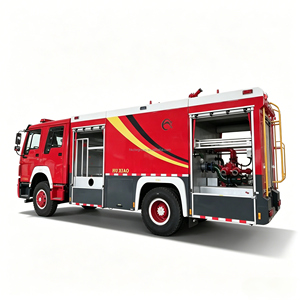 Camion de pompiers haute performance avec réservoir d'eau et pompe à incendie pour les interventions d'urgence municipales et la lutte contre les incendies routiers - Product Image 1