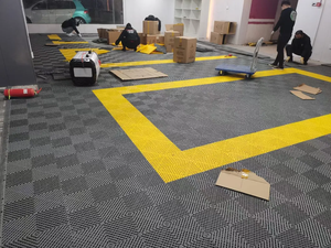 Losetas para Pisos de Garaje, Venta al por Mayor del Fabricante, Losetas de Plástico Deportivas con Absorción de Impactos - Product Image 3