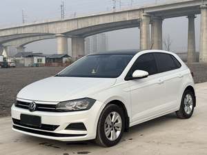 Vehículo Volkswagen <span class=keywords><strong>Polo</strong></span> Usado <span class=keywords><strong>2023</strong></span>, Gasolina, Sedán, 5 Asientos, Auto Usado - Product Image 2