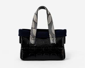 Borsa Tote in Pelle Verniciata Nera con Motivo Circolare e Manici Grigi Fantasia, Design Artigianale per Uso Quotidiano in Ogni Stagione - Product Image 1