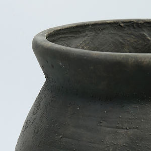 Vaso Decorativo Retro de Boca Larga em Design Japonês Branco e Preto para Flores - Product Image 6