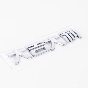 Maßgefertigte Selbstklebende Kunststoff-Chrom-Zahlen und -Buchstaben, ABS-Plastik-Abzeichen und -Embleme - Product Image 1