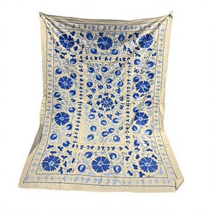 Tela de Algodón Transpirable Azul Real con Bordado Floral Kashmiri, Tela Azul con Bordado de Flores de Jardín para Vestidos - Product Image 6