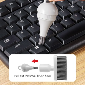 Nettoyeur de clavier classique blanc et gris, petite brosse de nettoyage domestique, brosse multifonctionnelle de bureau en plastique PP - Product Image 3