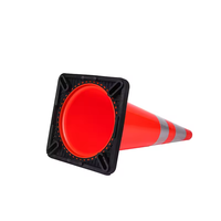 Cône de signalisation routière en PVC standard britannique pour la sécurité routière