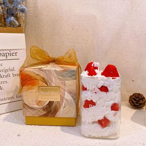 Bougie parfumée créative en cire de soja Cupcake aux fruits fraise gâteau d'anniversaire bougie d'aromathérapie pour la décoration de la maison cadeau - Product Image 6