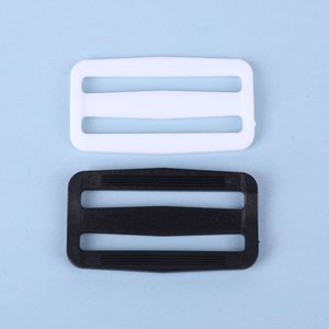 หัวเข็มขัดพลาสติกแบบ D-Ring สีดำ สีขาว ปรับได้สามระดับ สายสะพายกระเป๋าเป้ อุปกรณ์เสริมกระเป๋า ตัวล็อคสีพื้น - Product Image 3