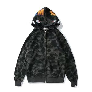 Veste à capuche haut de gamme <span class=keywords><strong>Shark</strong></span> Single Hood Jacket, motif camouflage brodé Ape Design, fermeture éclair, pour homme, modèle couple. - Product Image 4