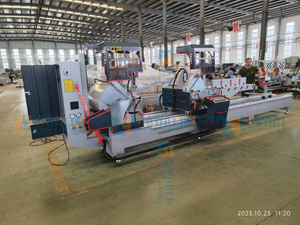 Scie à aluminium double tête CNC650 avec système de refroidissement par pulvérisation, machine de découpe robuste pour profilés aluminium de murs-rideaux - Prix - Product Image 2