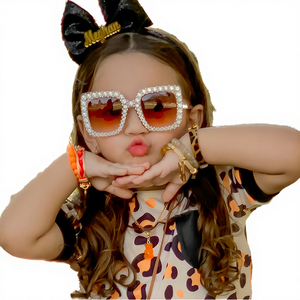 Sparkling Crystal Children Sunglasses Cute Rhinestone Diamond <b>Eyewear</b> Unisex Shades with UV400 for Beach/Travel/Party - Product Image 3