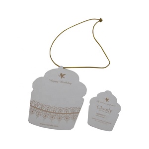 Bán Buôn Trung Quốc Nhà Sản Xuất Tùy Chỉnh Thiết Kế In Logo Hình Dạng Khác Nhau Giá Thấp Thân Thiện Với Môi Thẻ Giấy Trên Quần Áo Treo Thẻ - Product Image 3