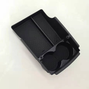 Organizador de coche, bandeja de almacenamiento de plástico, diseño moderno para Tesla Model X S, consola central interior con portavasos - Product Image 2