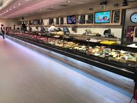 Vitrine de viande fraîche de coin de supermarché, réfrigérateur/vitrine de produits frais commerciaux, boucherie, comptoir de service de poisson frais