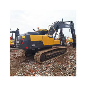 Mini-pelleteuse Volvo EC210D d'occasion, poids opérationnel de 6 tonnes avec moteur Doosan ou Kubota pour de grands projets de construction - Product Image 1