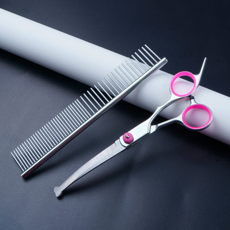 downward curl + comb Pink