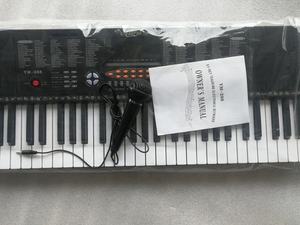 Aiersi牌黑色钢琴便携式电子键盘61键入门级乐器学习基础理论和即兴演奏 - Product Image 5