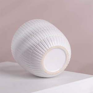 Pots de fleurs en céramique blanc, sculpture extraordinaire, motif irrégulier, pour salon, vente en gros - Product Image 6