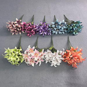 Bouquet artificiel de neuf lys en plastique et tissu, décorations de mariage, décoration intérieure - Product Image 2